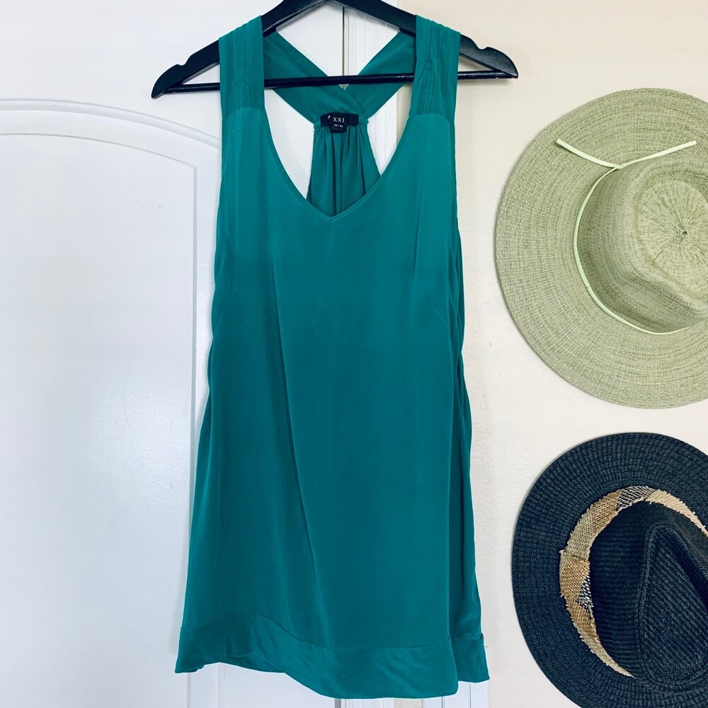 Forever 21 XXI Green Sleeveless Dressy Tank Top Tunic Blouse | Size: M